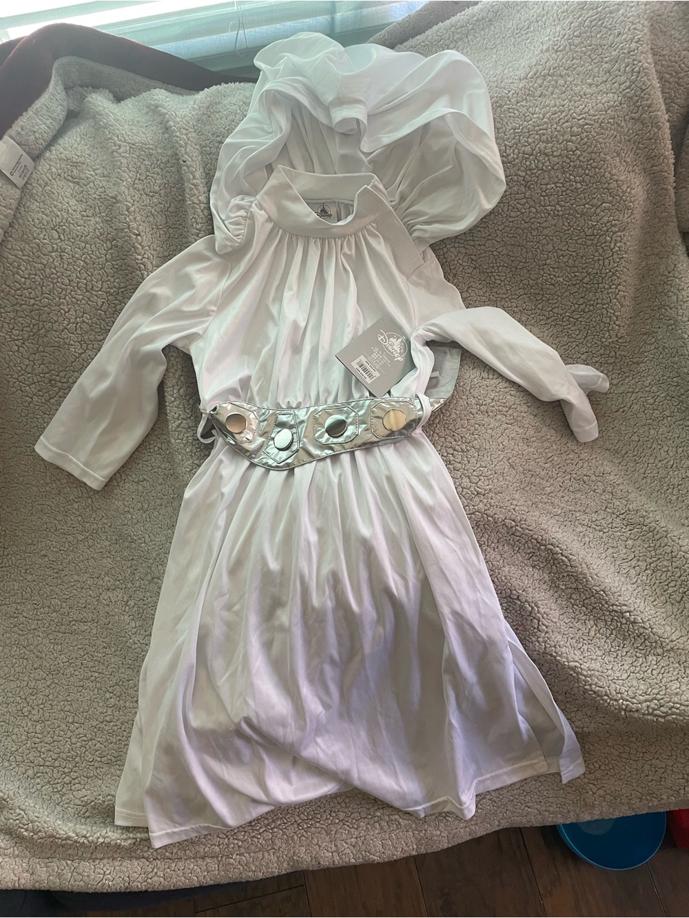 Disney Star Wars White Princess Leia Costume with Silver Belt and wig